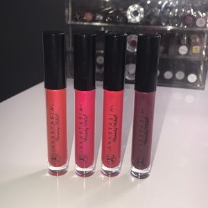 4 Anastasia Beverly Hills Lipglosses